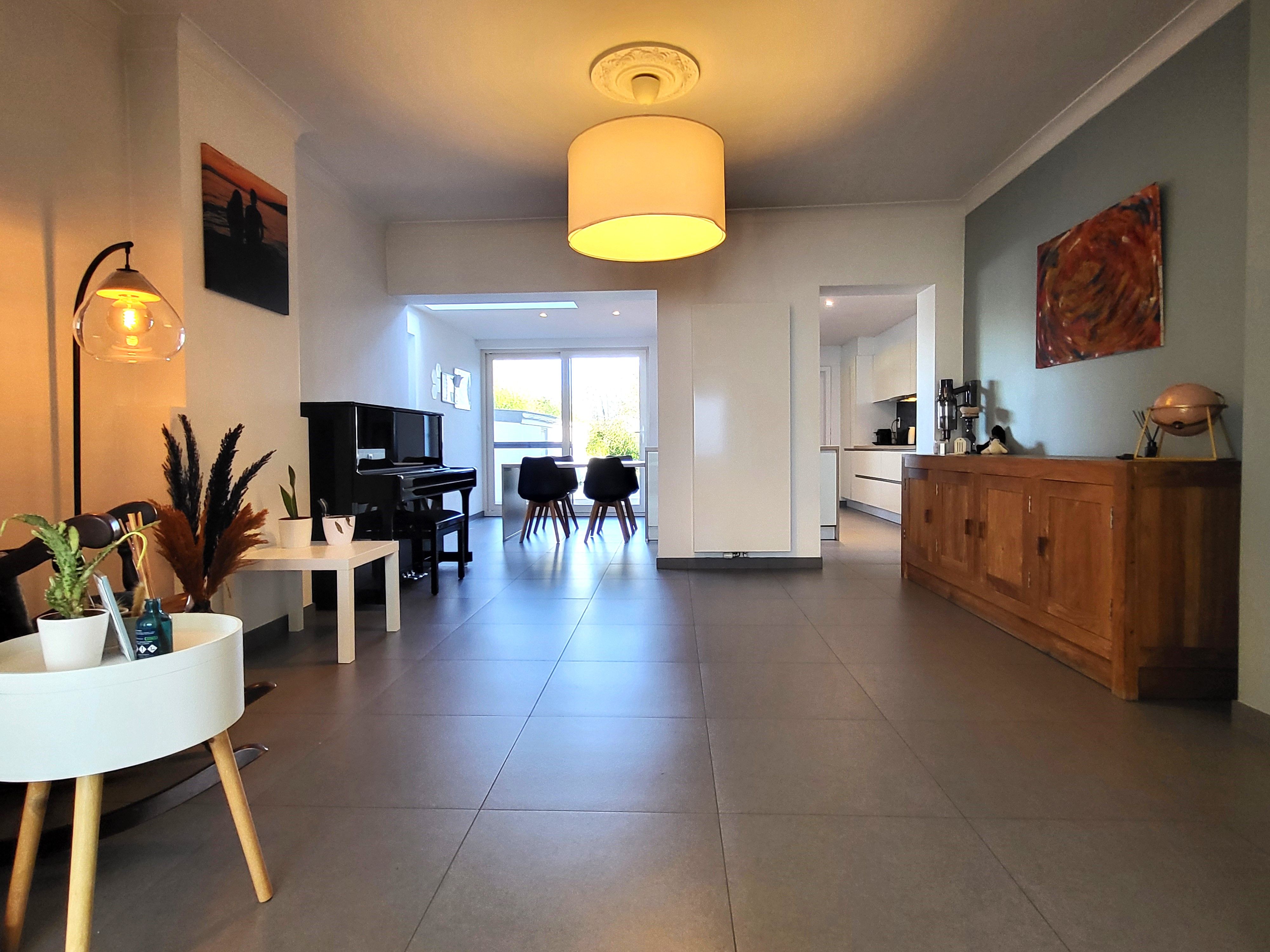 Deze landelijk gelegen woning met open uitzicht combineert ruimte, rust en wooncomfort op een perceel van 611 m².  foto 17