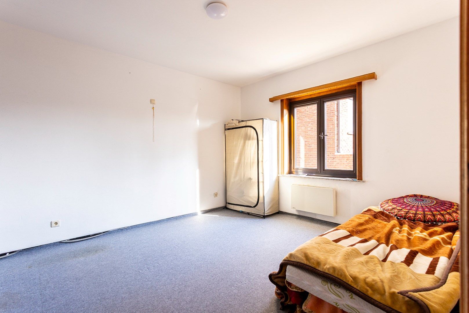 Instapklaar appartement te koop in Temse – ideaal als investering of starterswoning! foto 8