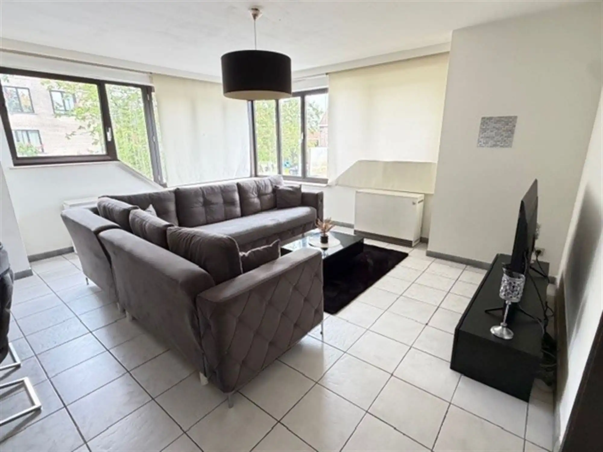 Zeer licht appartement met 2 slaapkamers foto 6