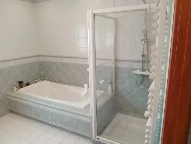 Instapklare villa op mooi perceel grond foto 10