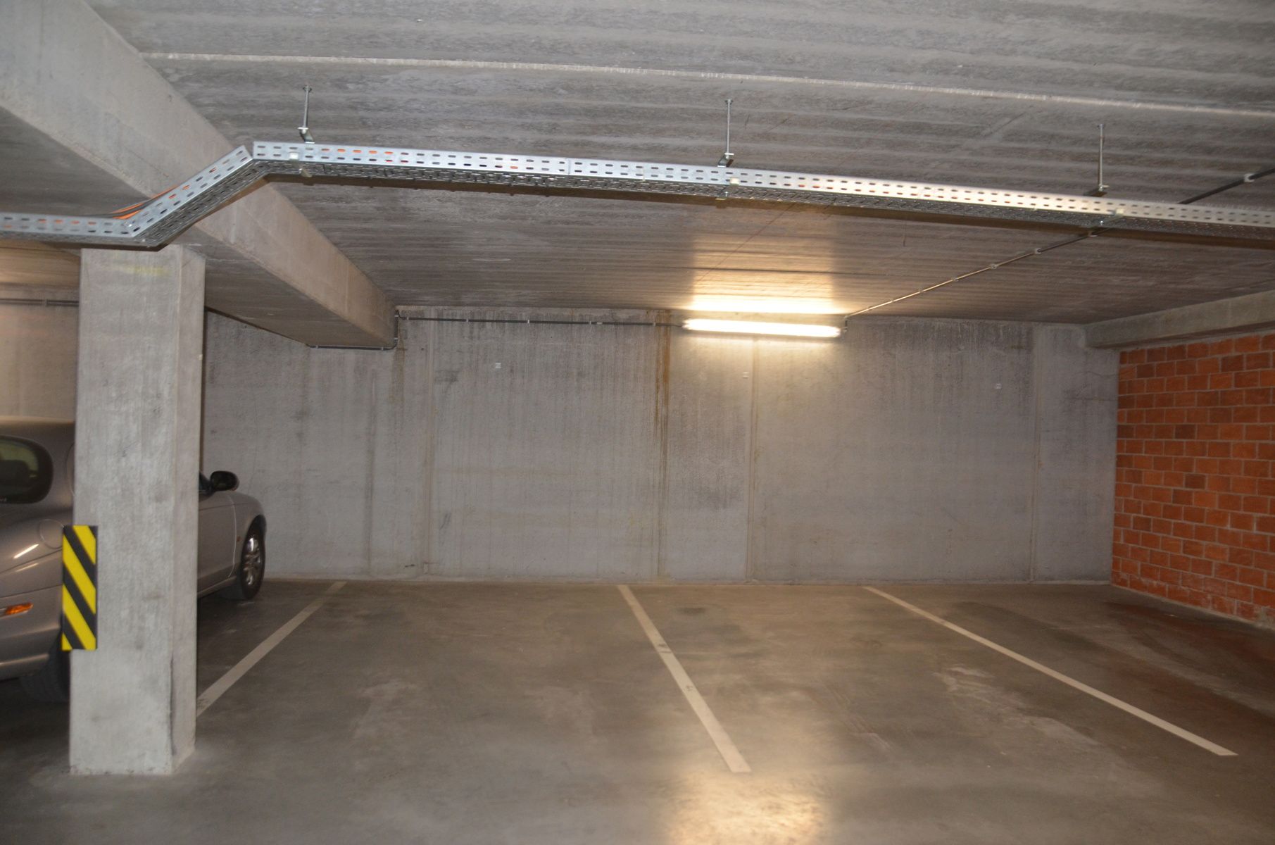 Ruim appartement met prachtig terras en autostandplaats !! foto 14