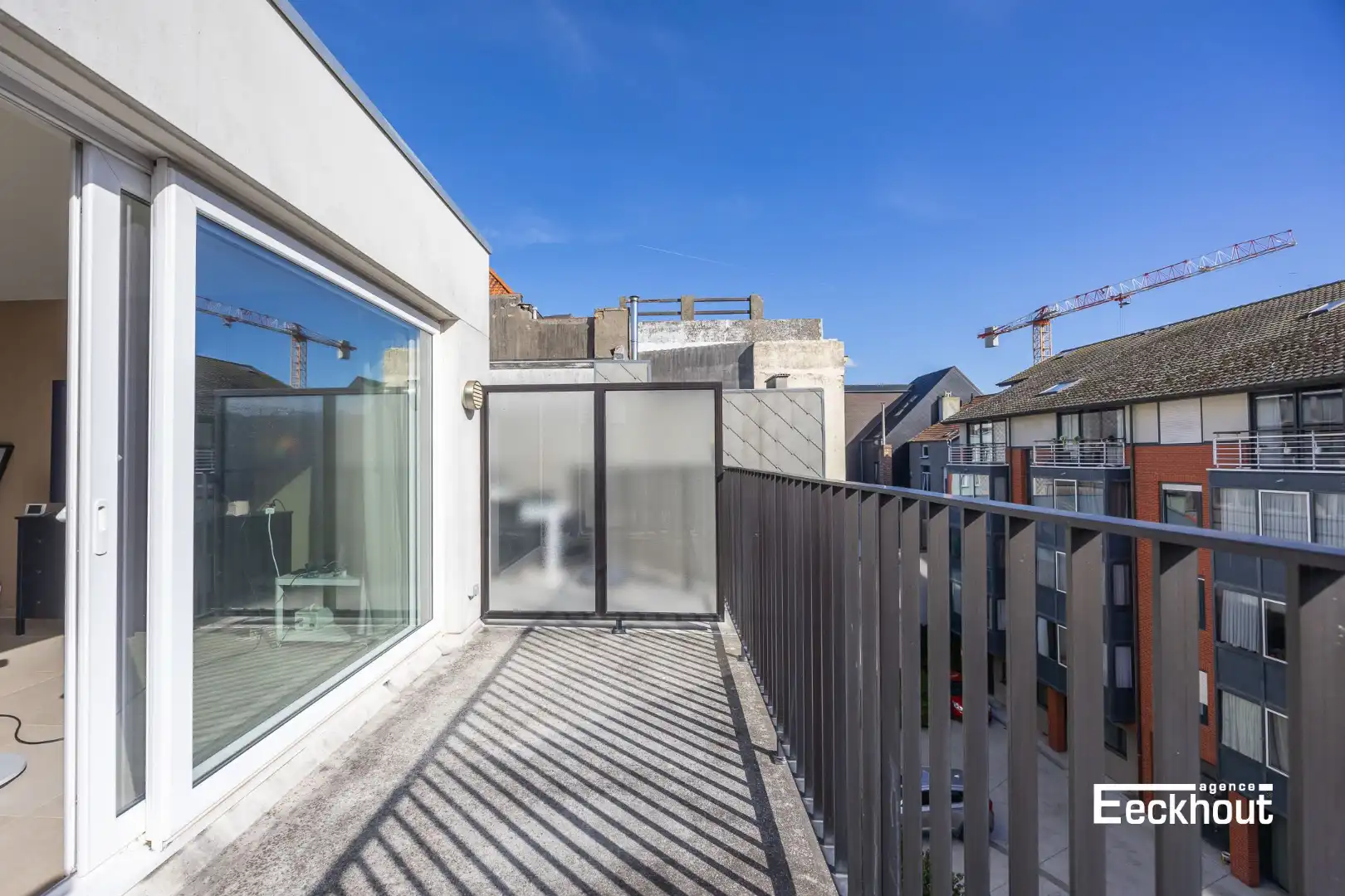 Instapklaar appartement met ruim zonneterras in het centrum van Oostende! foto 11