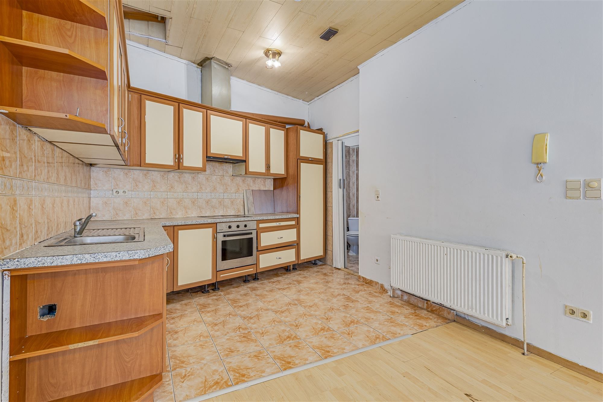 Huis te koop ingedeeld in 3 studio's te 2060 Antwerpen foto 7