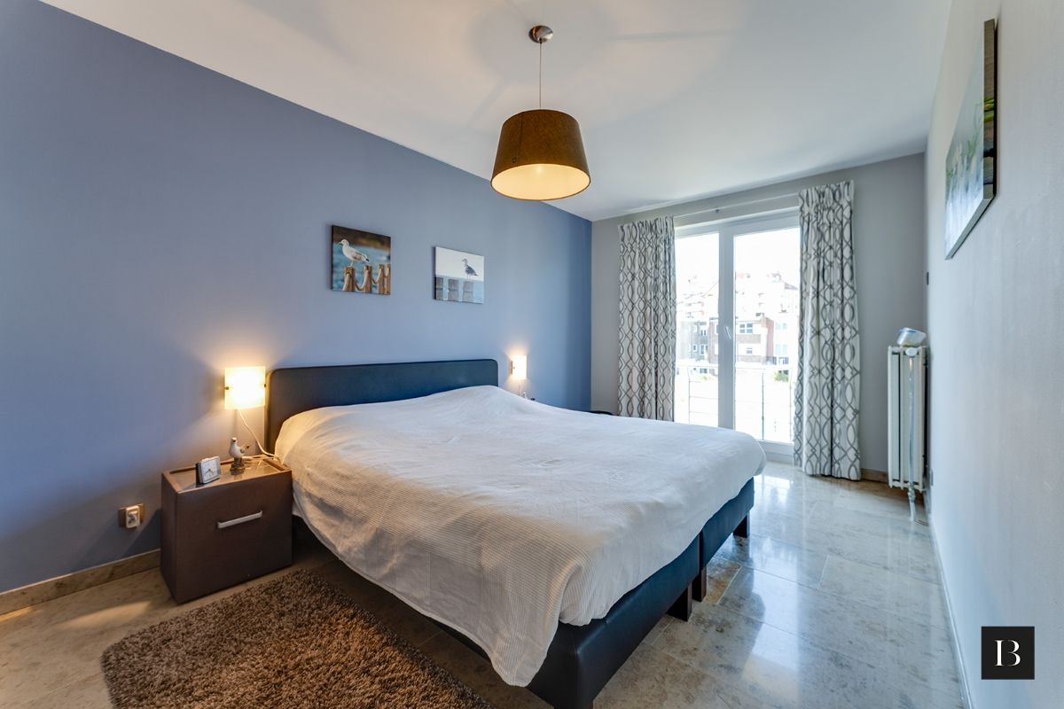 Goed onderhouden appartement met 2 slaapkamers foto 9