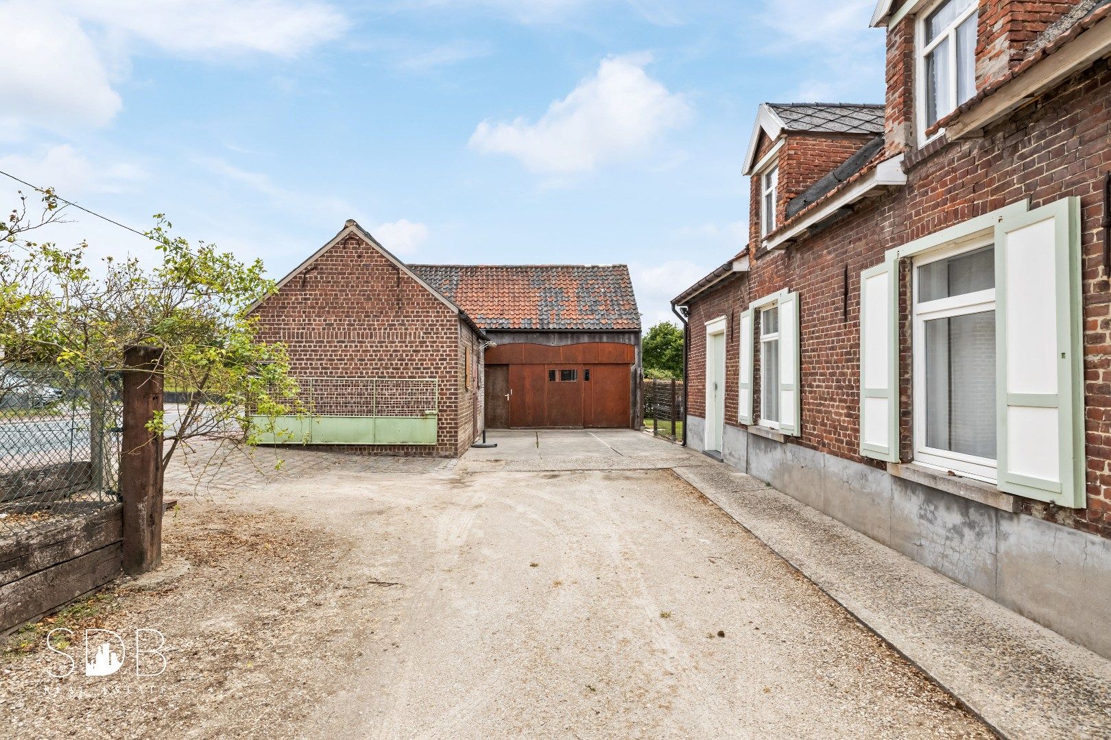 IN OPTIE - Bouwgrond te Koop op 4.576m² – Unieke Ligging tussen Brussel en Gent!  foto 2