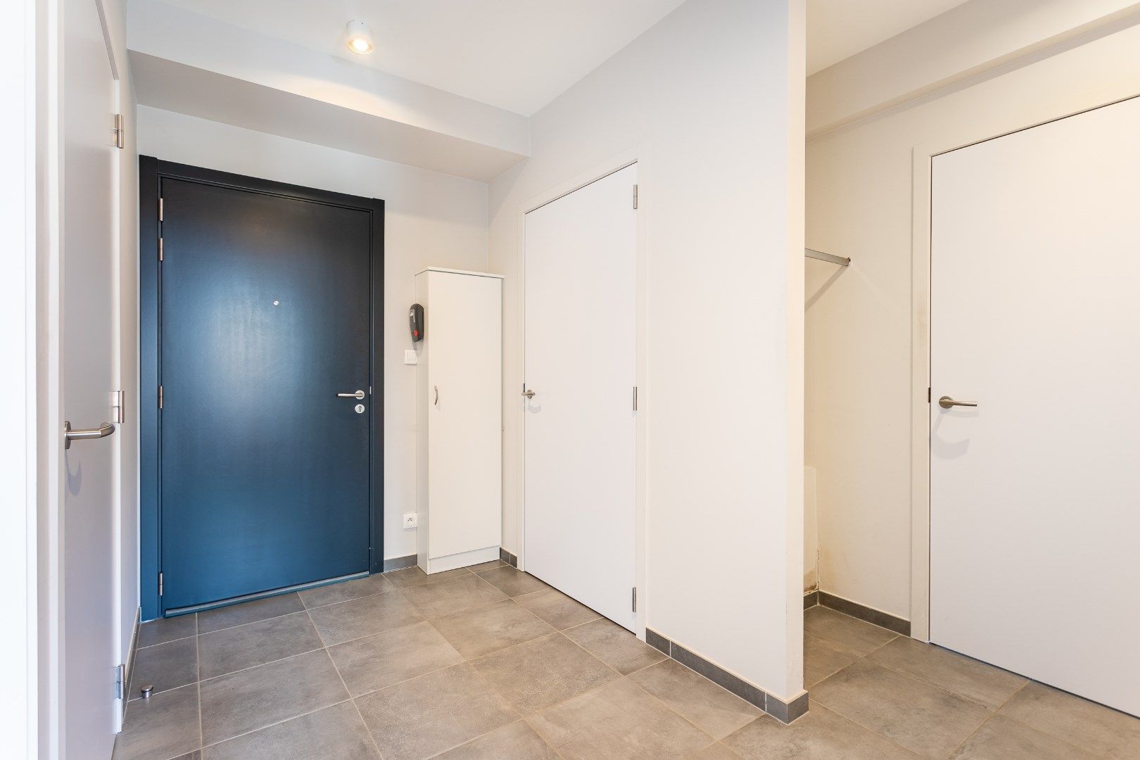 Moderne assitentiewoning met ruim terras en autostaanplaats foto 11