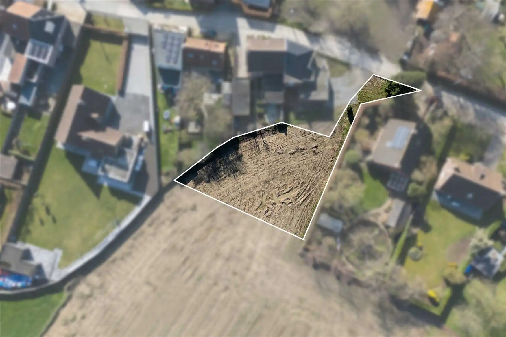 Rustig gelegen bouwgrond van 954 m² met landelijk uitzicht foto 3