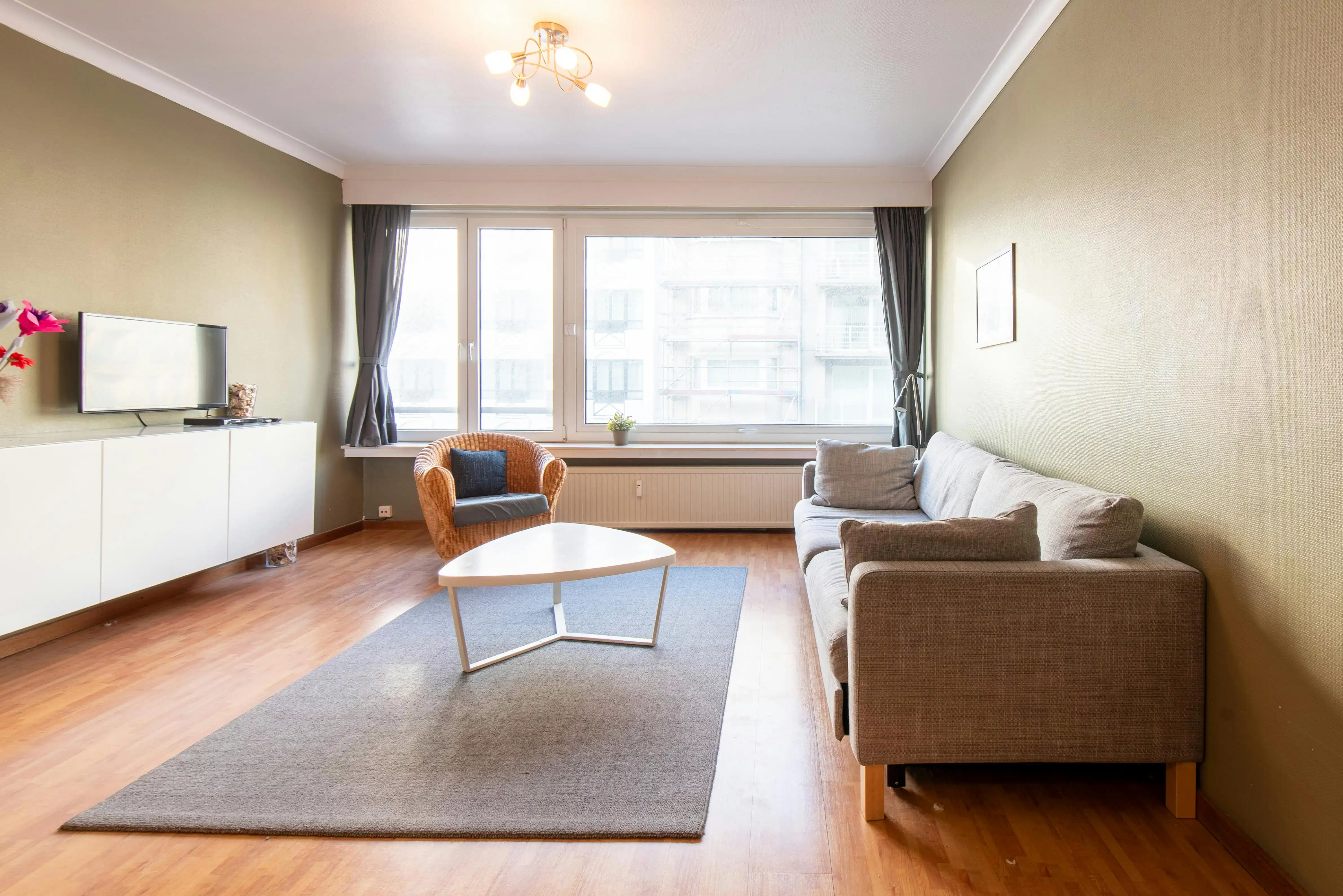 Appartement te koop te centrum Oostende vlakbij zee foto 3