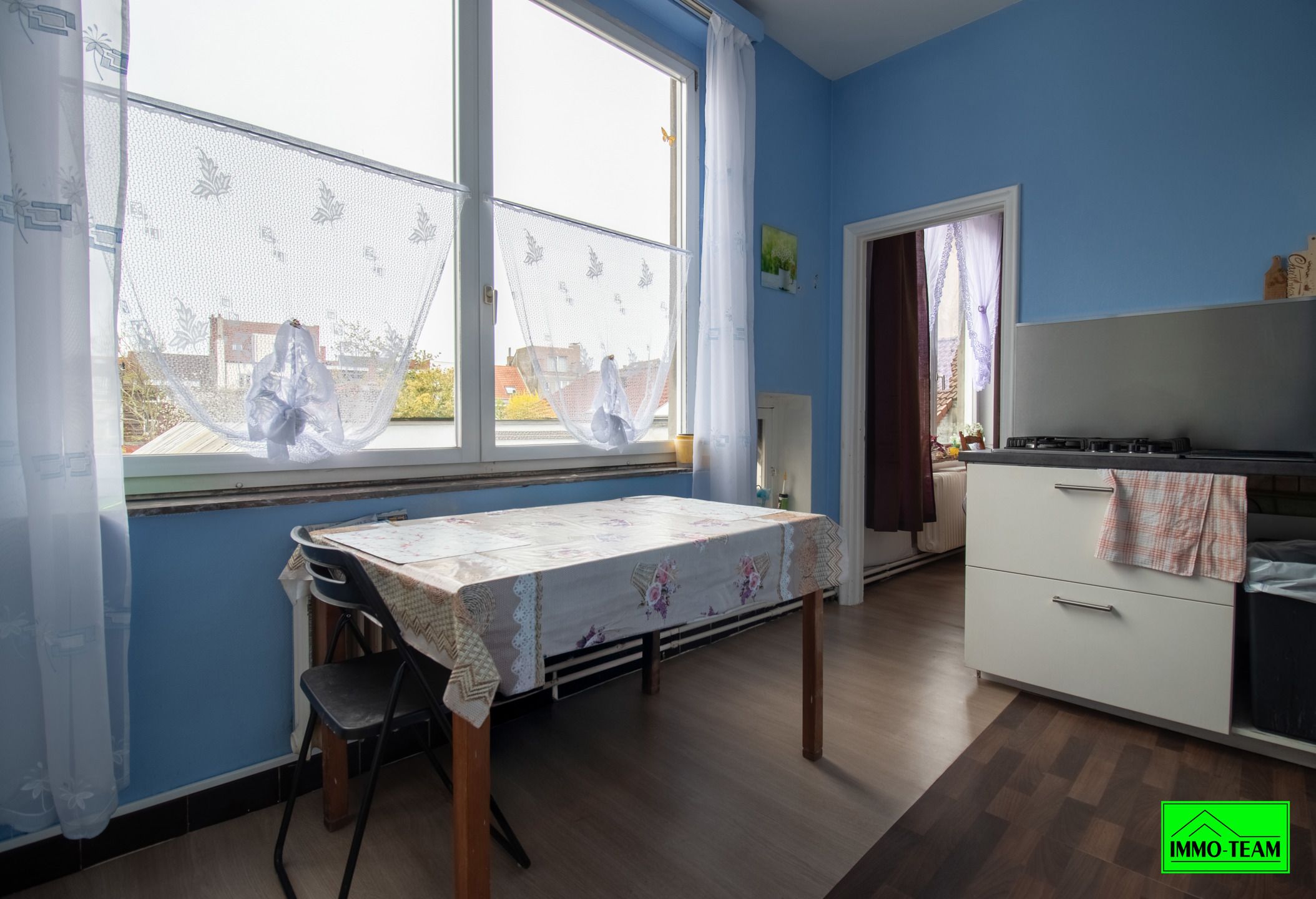 Opbrengsteigendom met 2 appartementen en autostaanplaatsen foto 12
