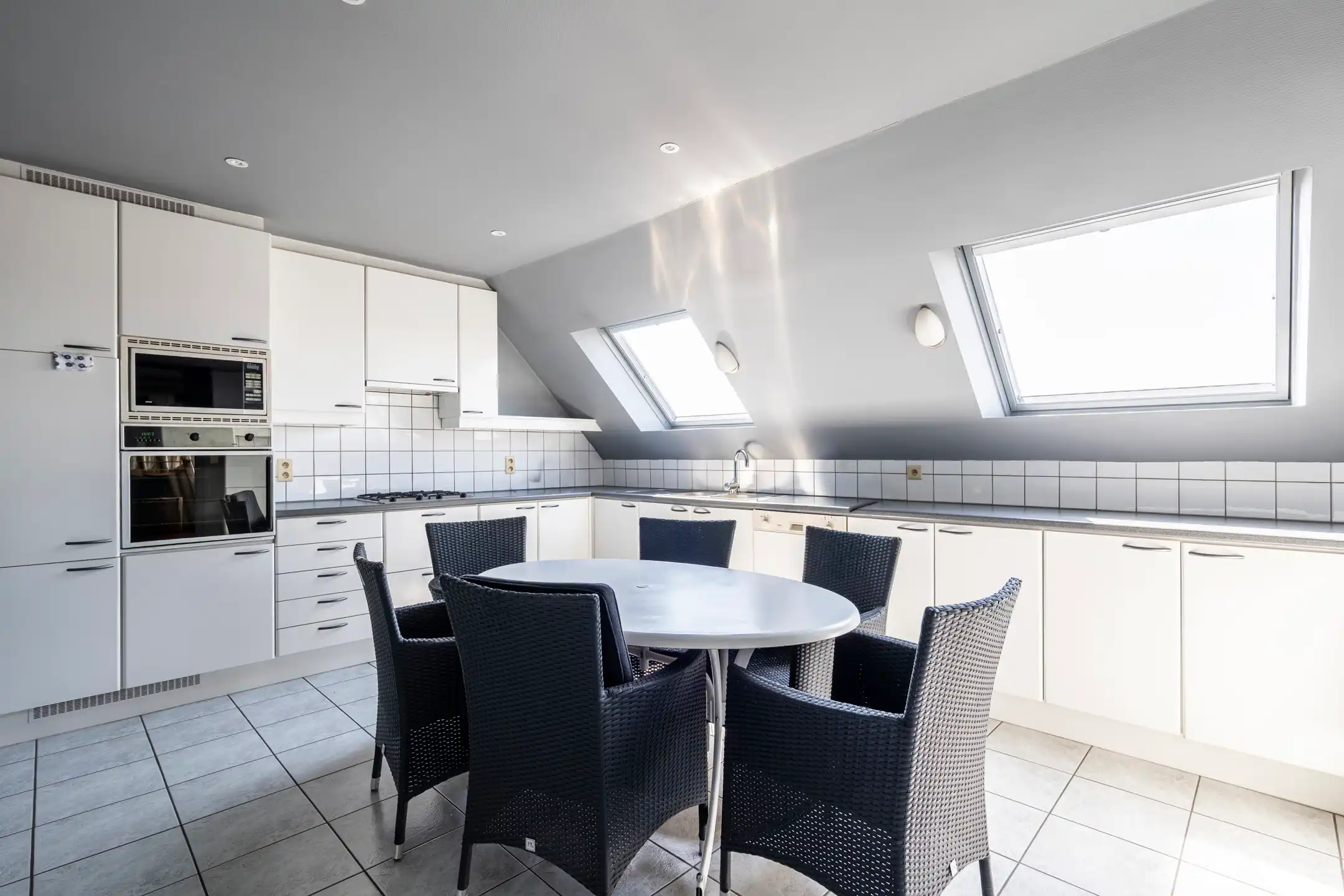 Ruim appartement van 133 m² in centrum Turnhout foto 6