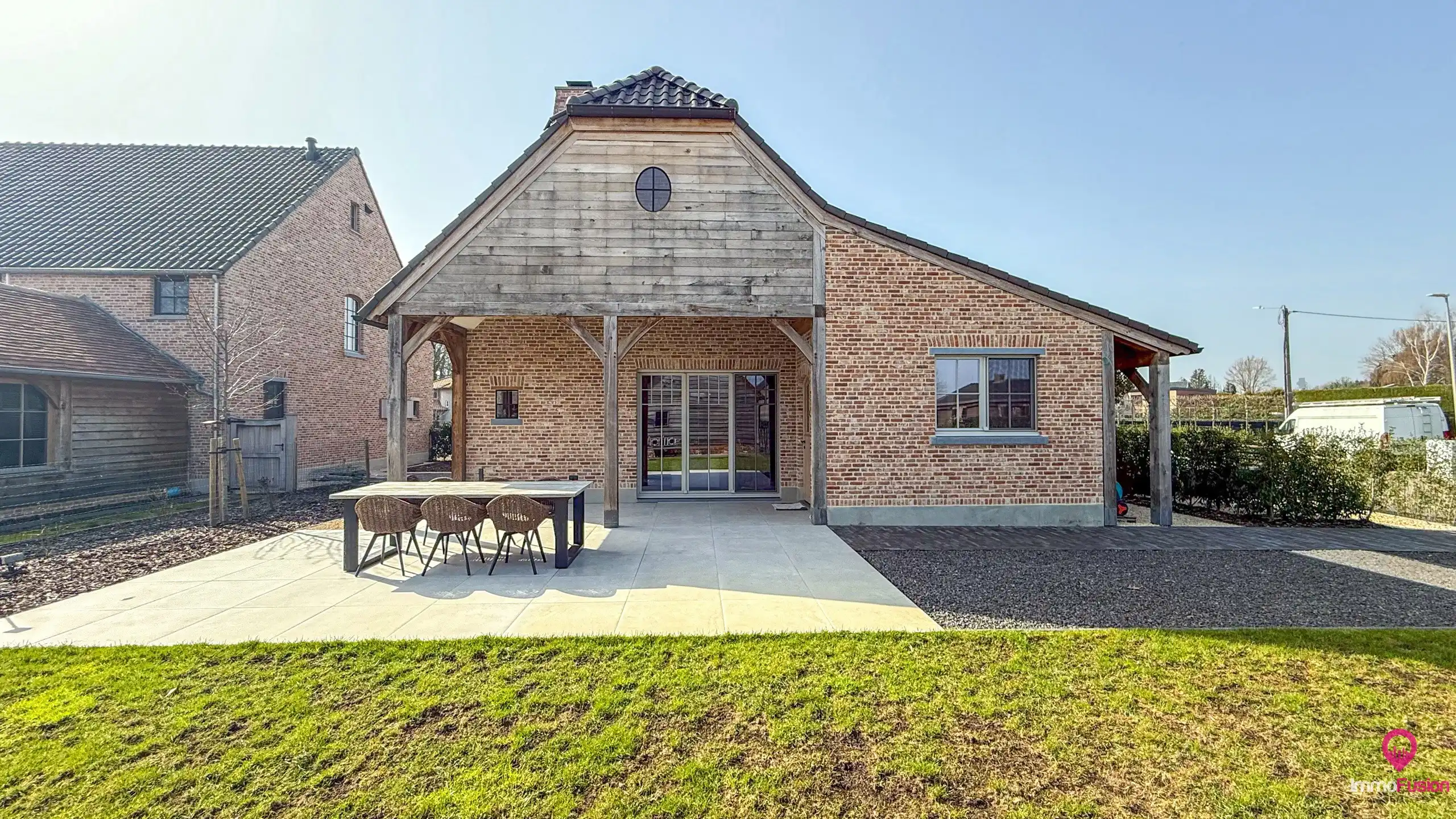 Gelijkvloerse nieuwbouw in pastorijstijl met kelder en lift! foto 54