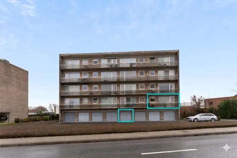 Roeselare : Instapklaar en ruim gerenoveerd appartement op toplocatie ! foto 16