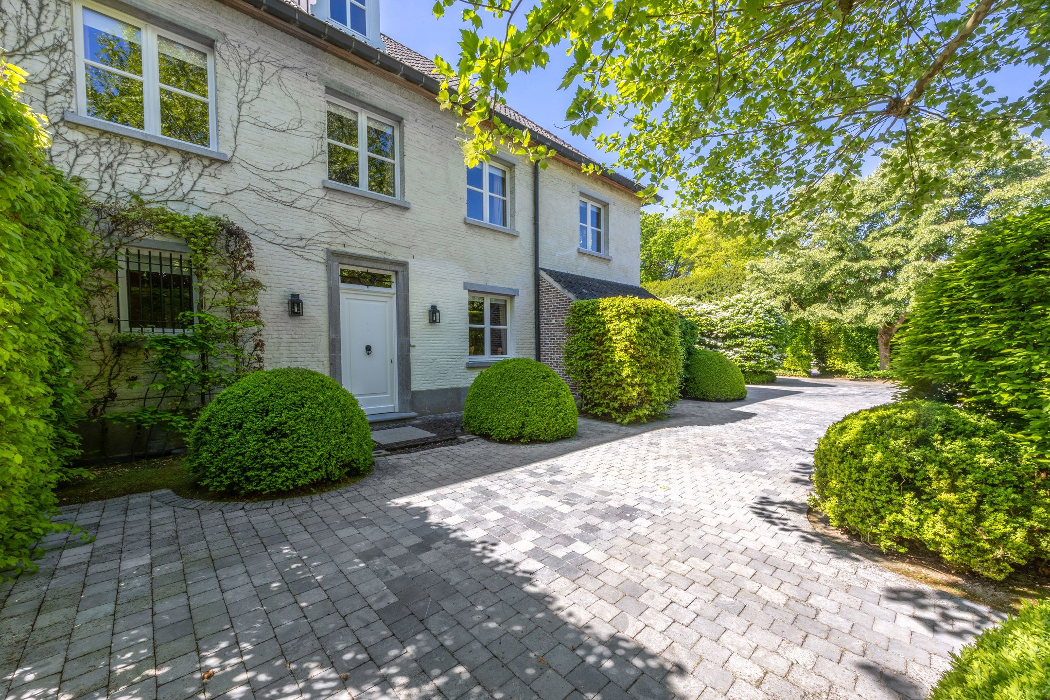 Unieke parel op een perceel van 2238m² nabij centrum Lier! foto 4