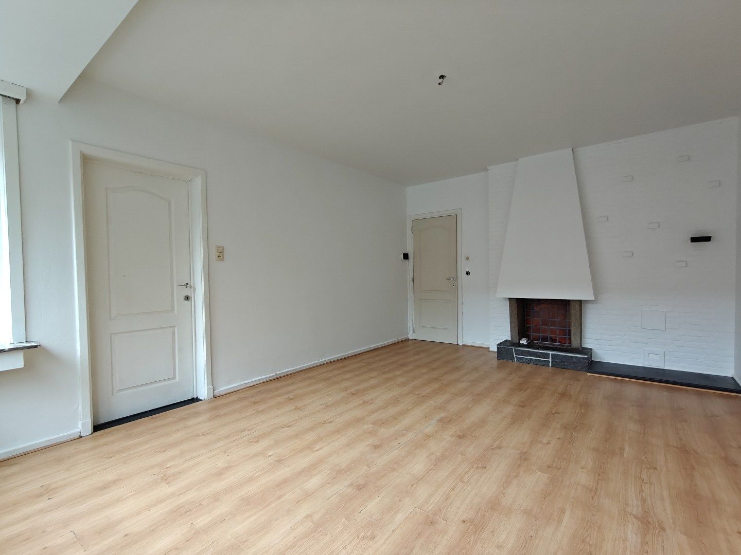 Appartement met terras in het centrum van Lokeren foto 2