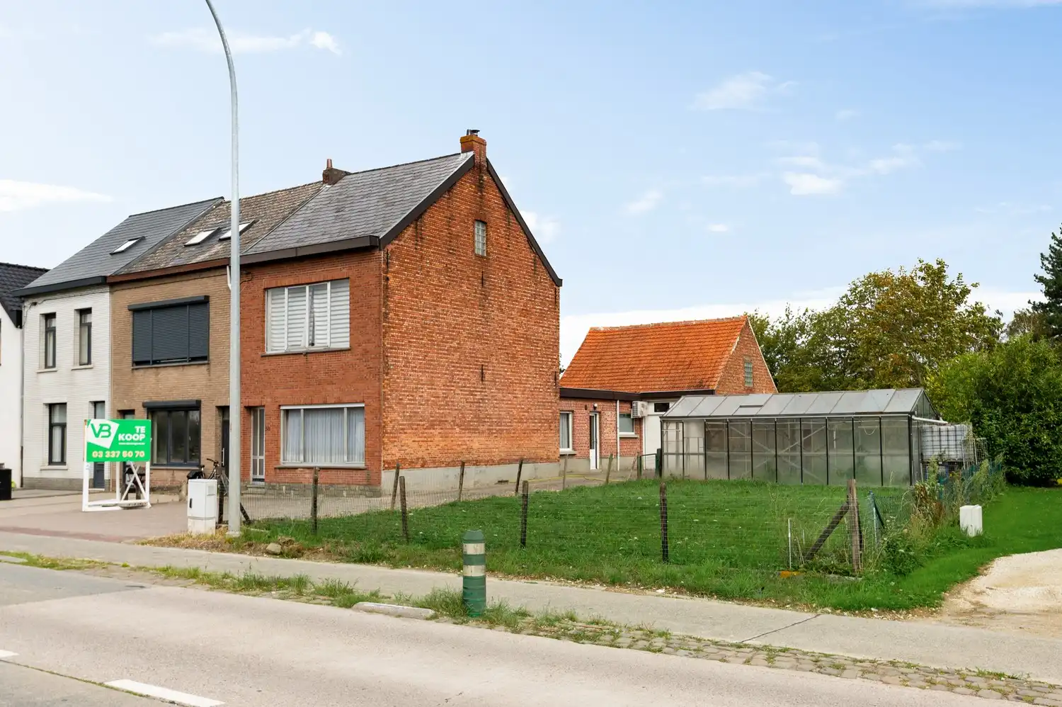 Totaal te renoveren halfopen bebouwing op goede locatie in Lier foto 20