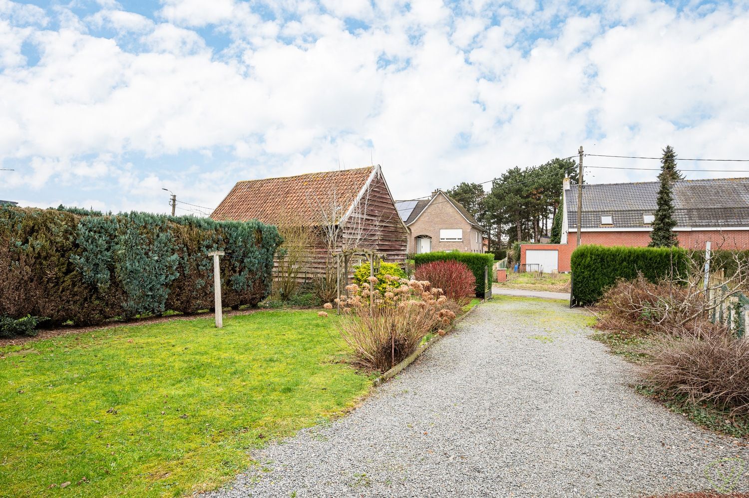 Te renoveren woning met veel potentieel te Bentille foto 25