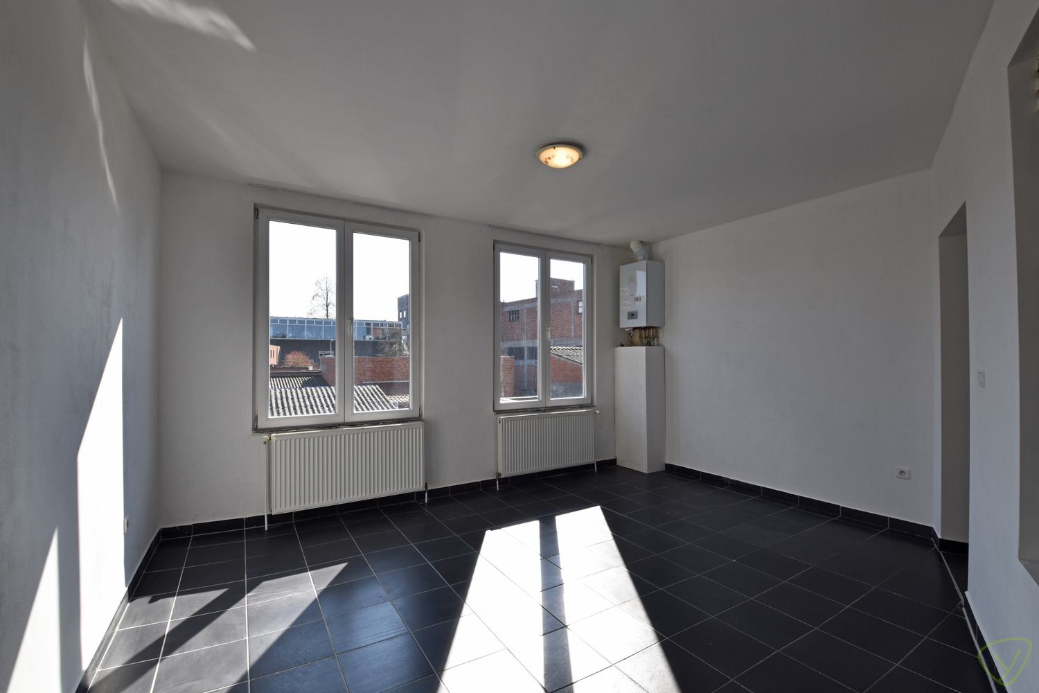 Charmant startersappartement nabij de Markt van Eeklo! foto 8