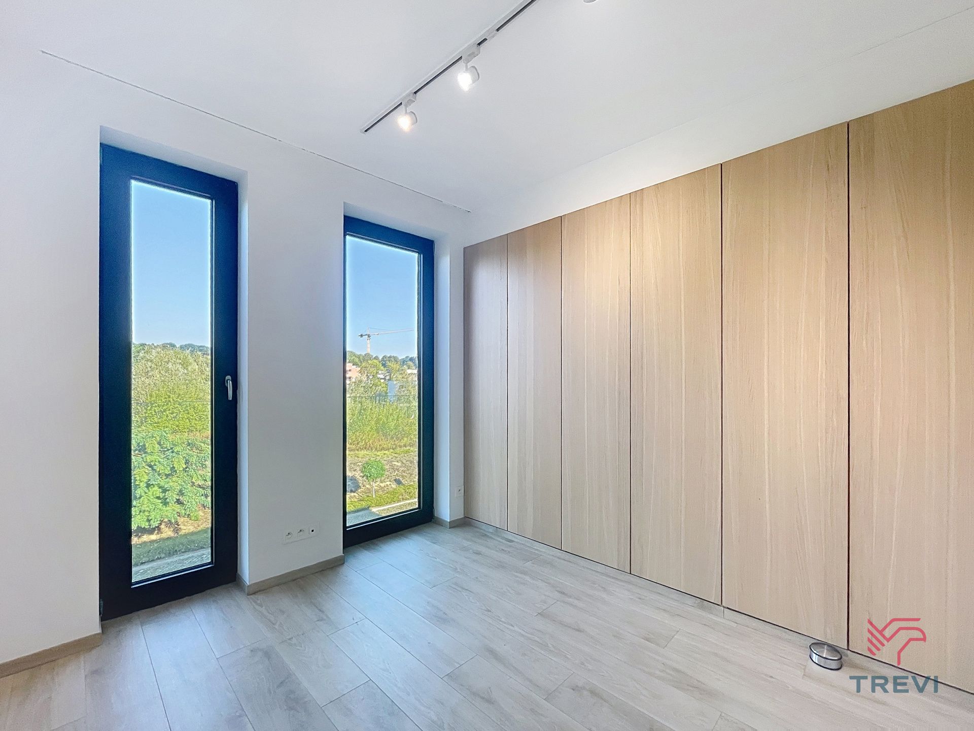 Prachtige duplex met 2 slaapkamers + kantoor met uitzicht op de vallei!  foto 9