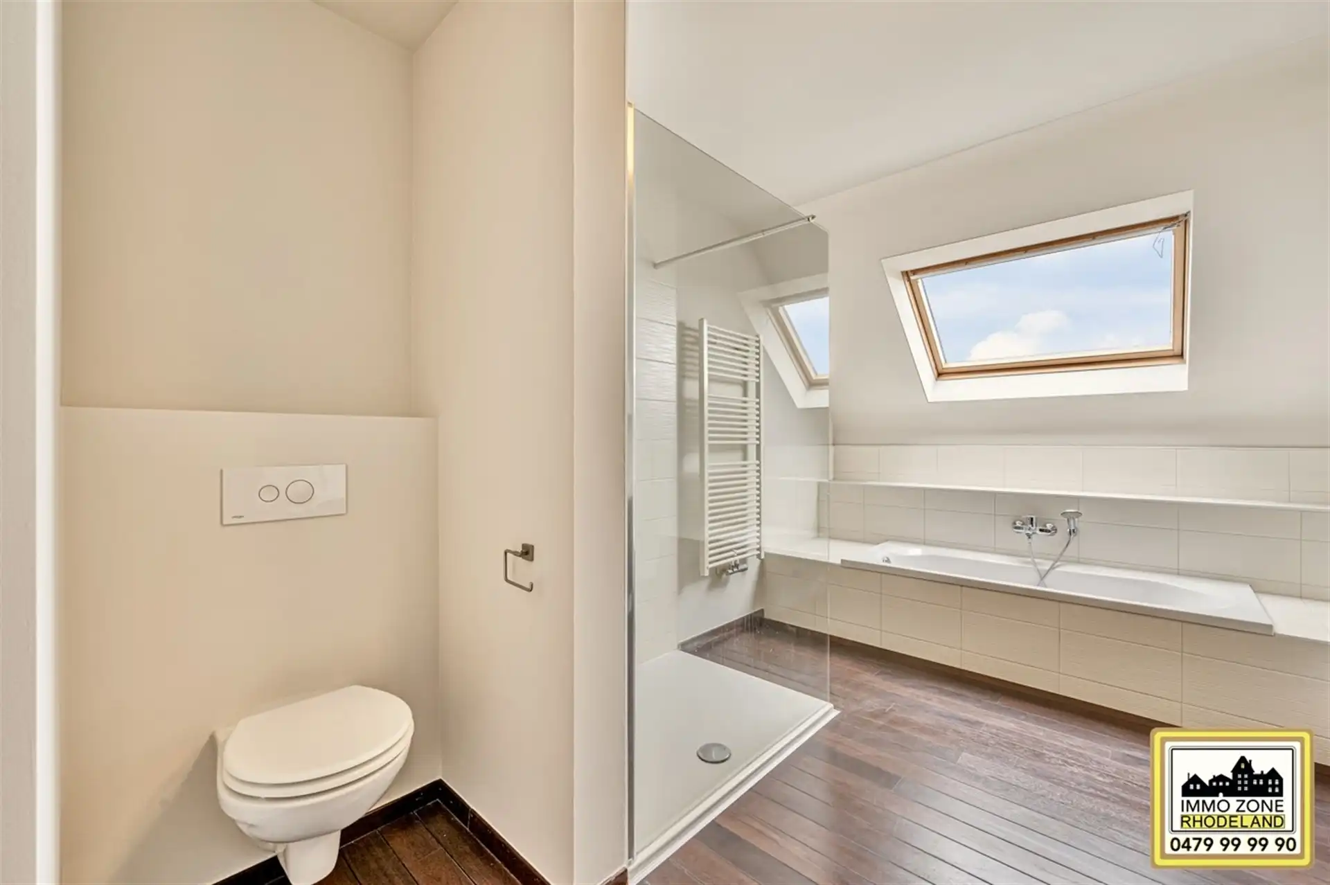 Prachtige instapklare woning met 4 slpks, garage en tuin foto 17