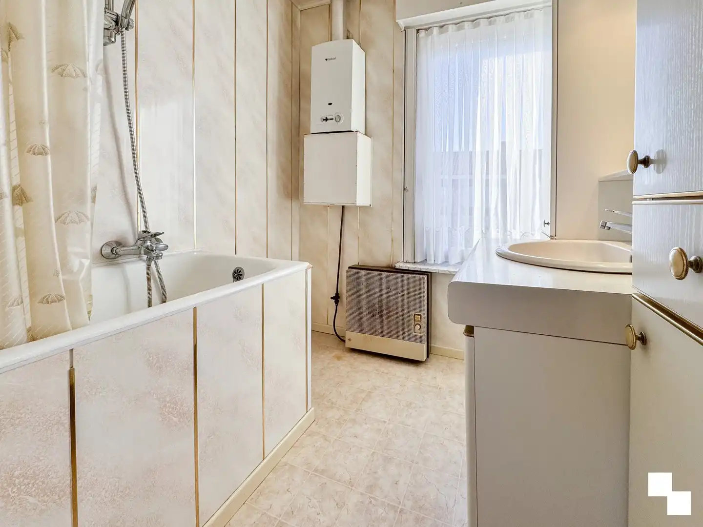 Rustig gelegen woning met garage te Kachtem foto 30