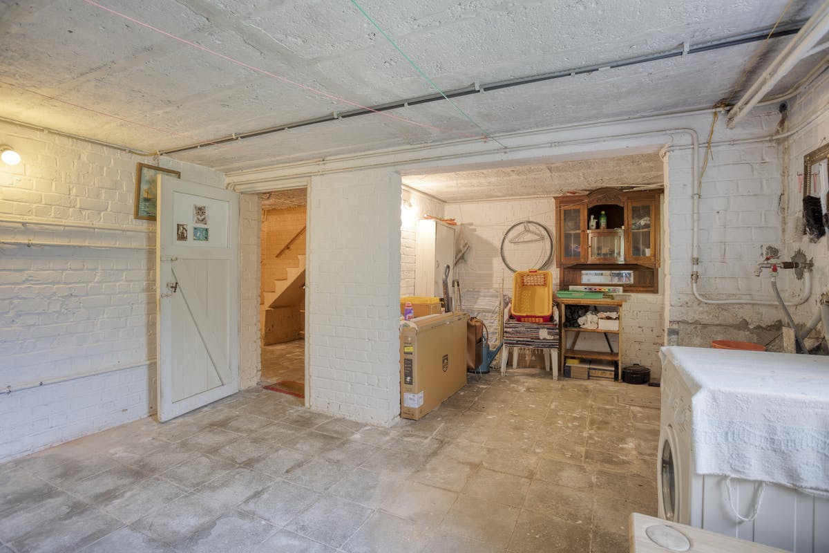 Op te frissen woning met tuin en garage in Strombeek-Bever foto 20