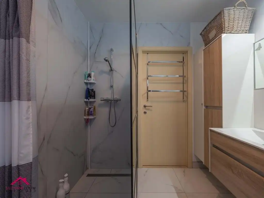 Charmante, vrijstaande woning foto 31