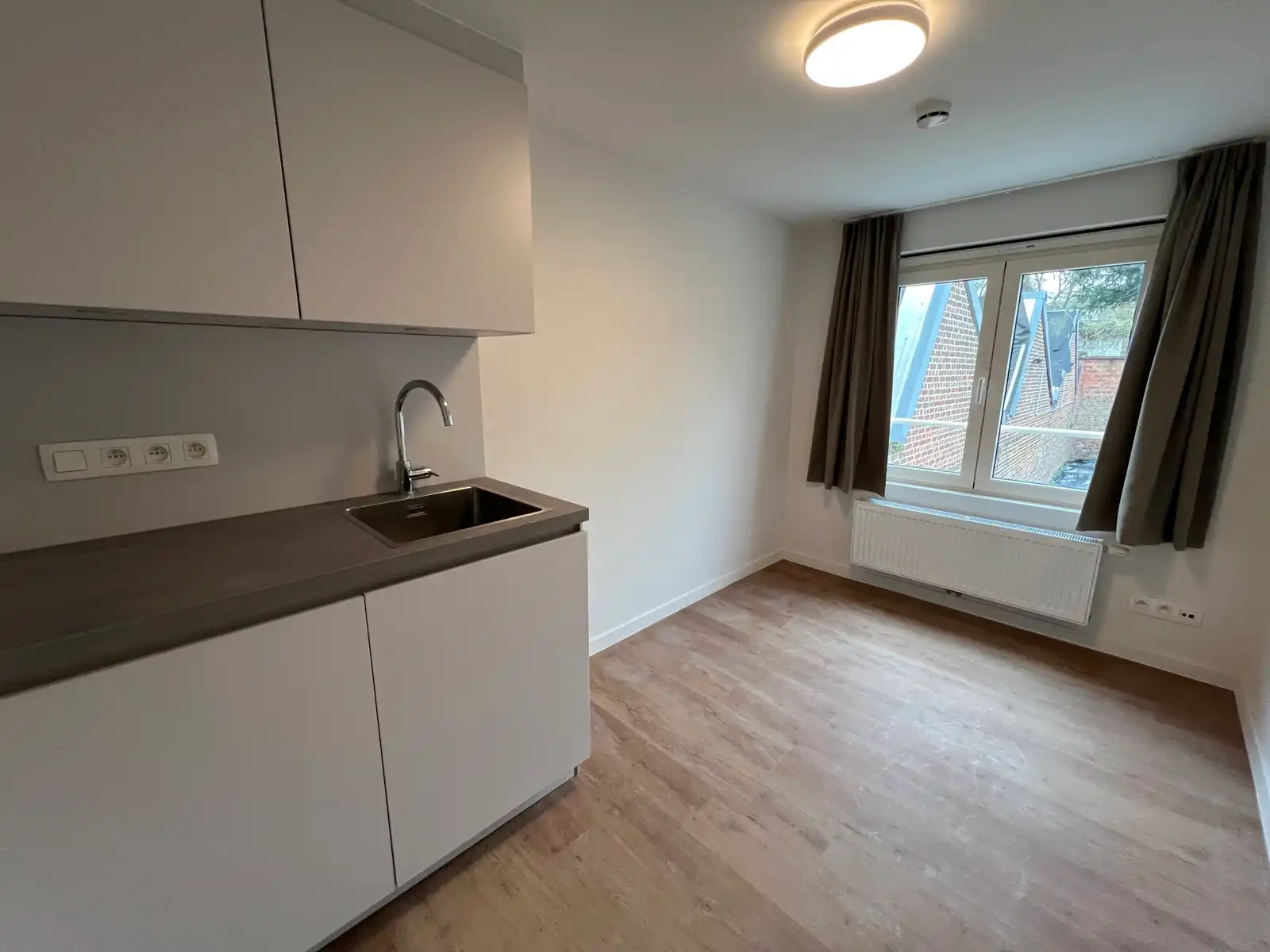 Gerenoveerd kantoor te huur in hartje Leuven foto 6