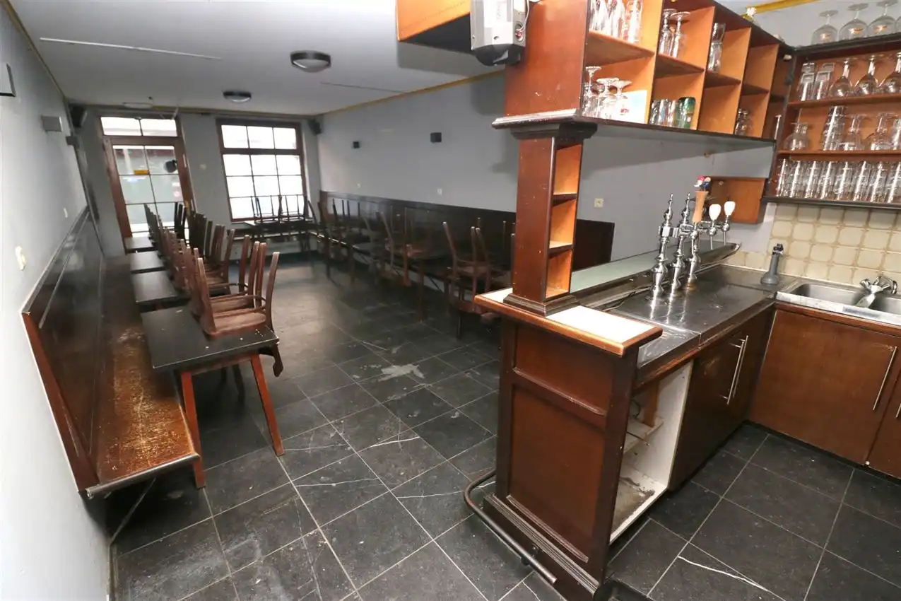 Authentiek bruin café in hartje Scherpenheuvel foto 15