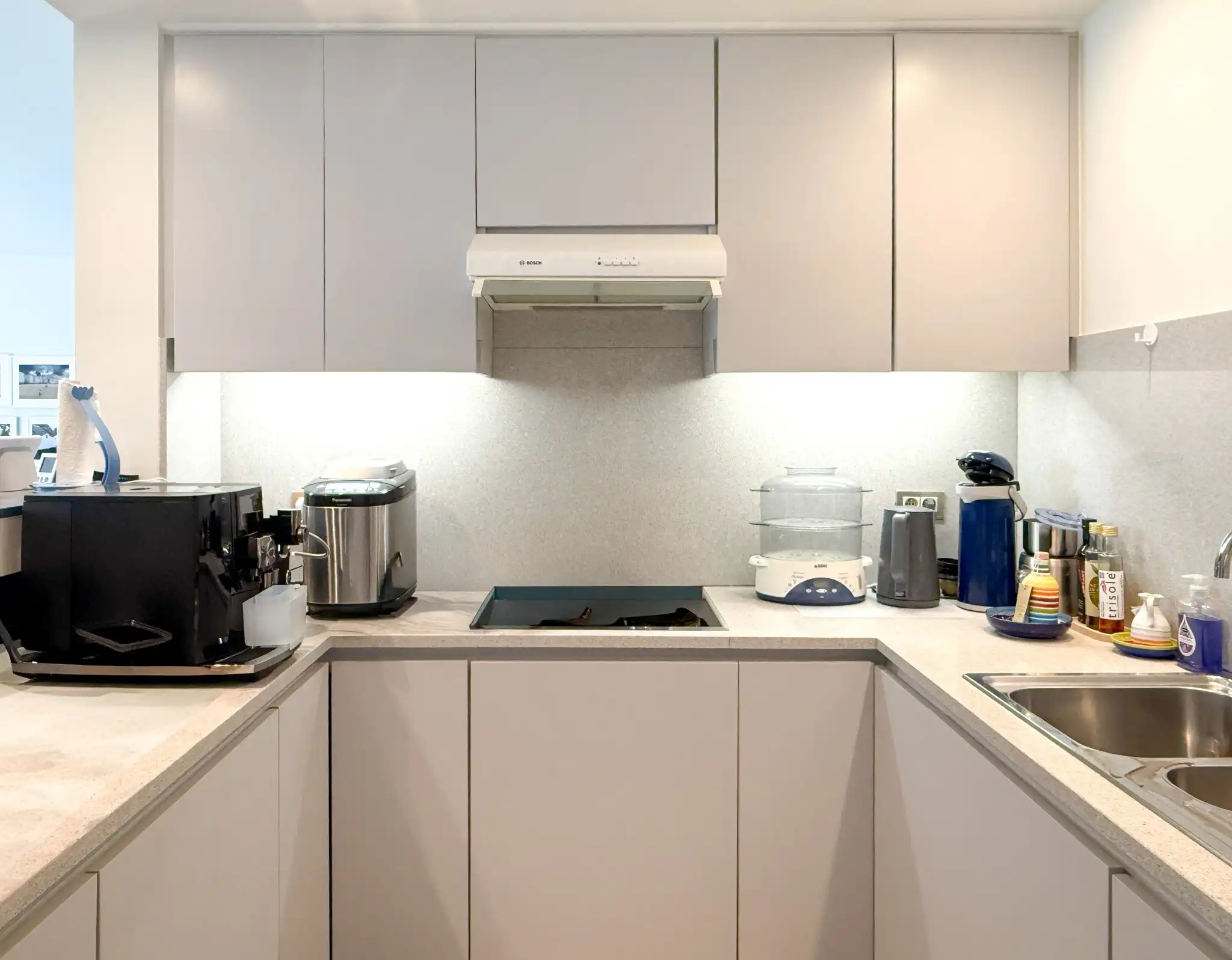 Prachtig appartement in centrum Beveren met zicht over de Markt foto 6