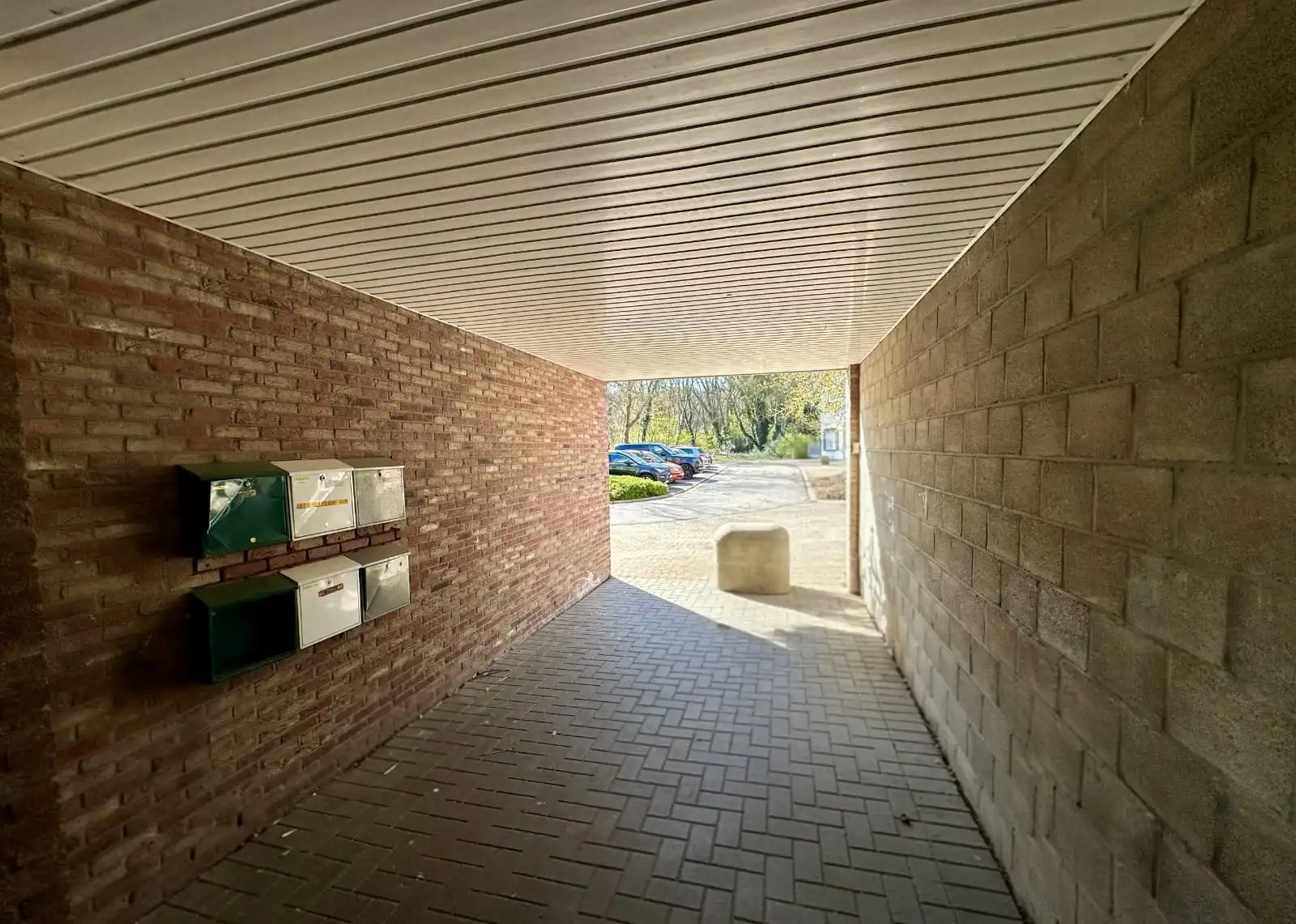 Ruim rooftop appartement met potentieel in Genk  foto 13