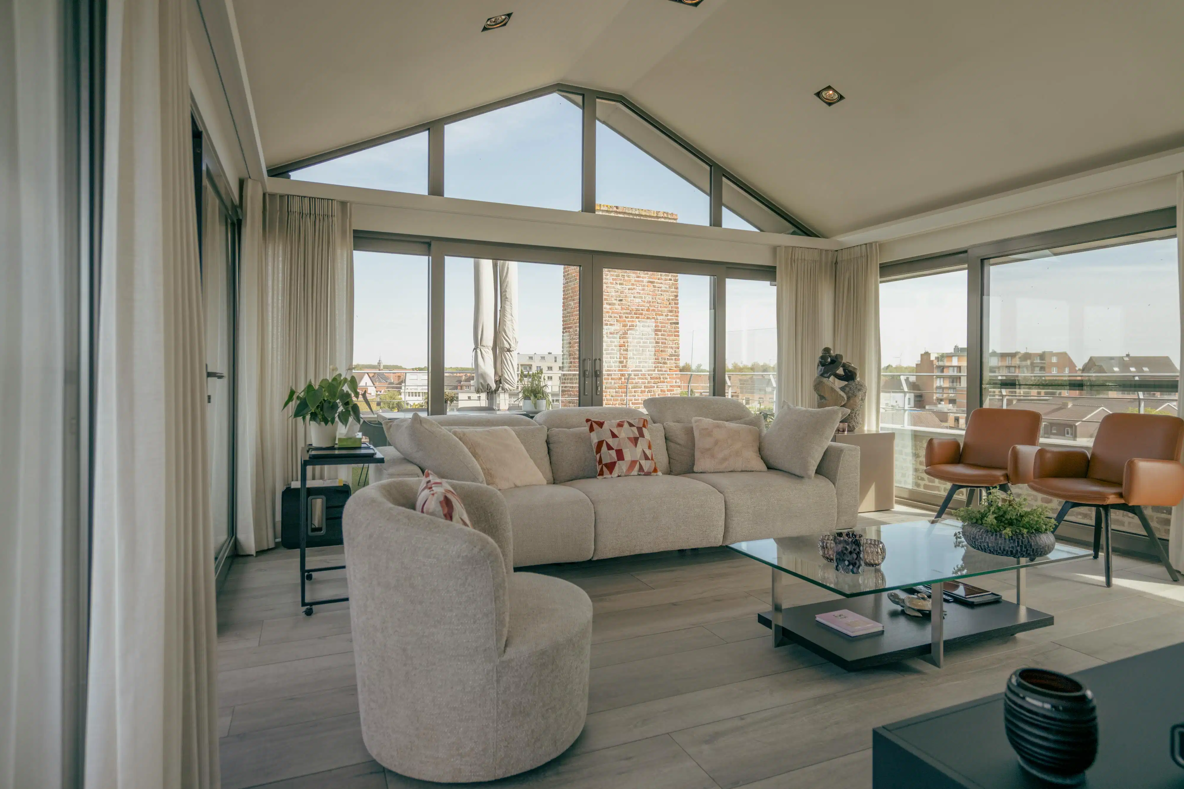 Penthouse te koop met 180° Leizezicht  foto 4