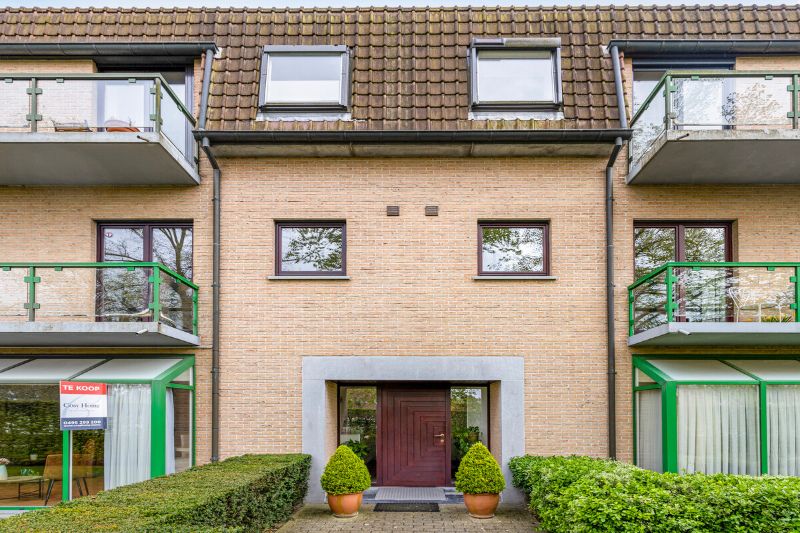 Instapklaar gelijkvloers appartement met prachtig uitzicht! foto 2