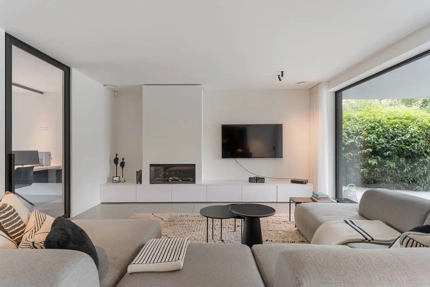 Exclusieve high-end villa met verwarmd zwembad op idyllische toplocatie! foto 14