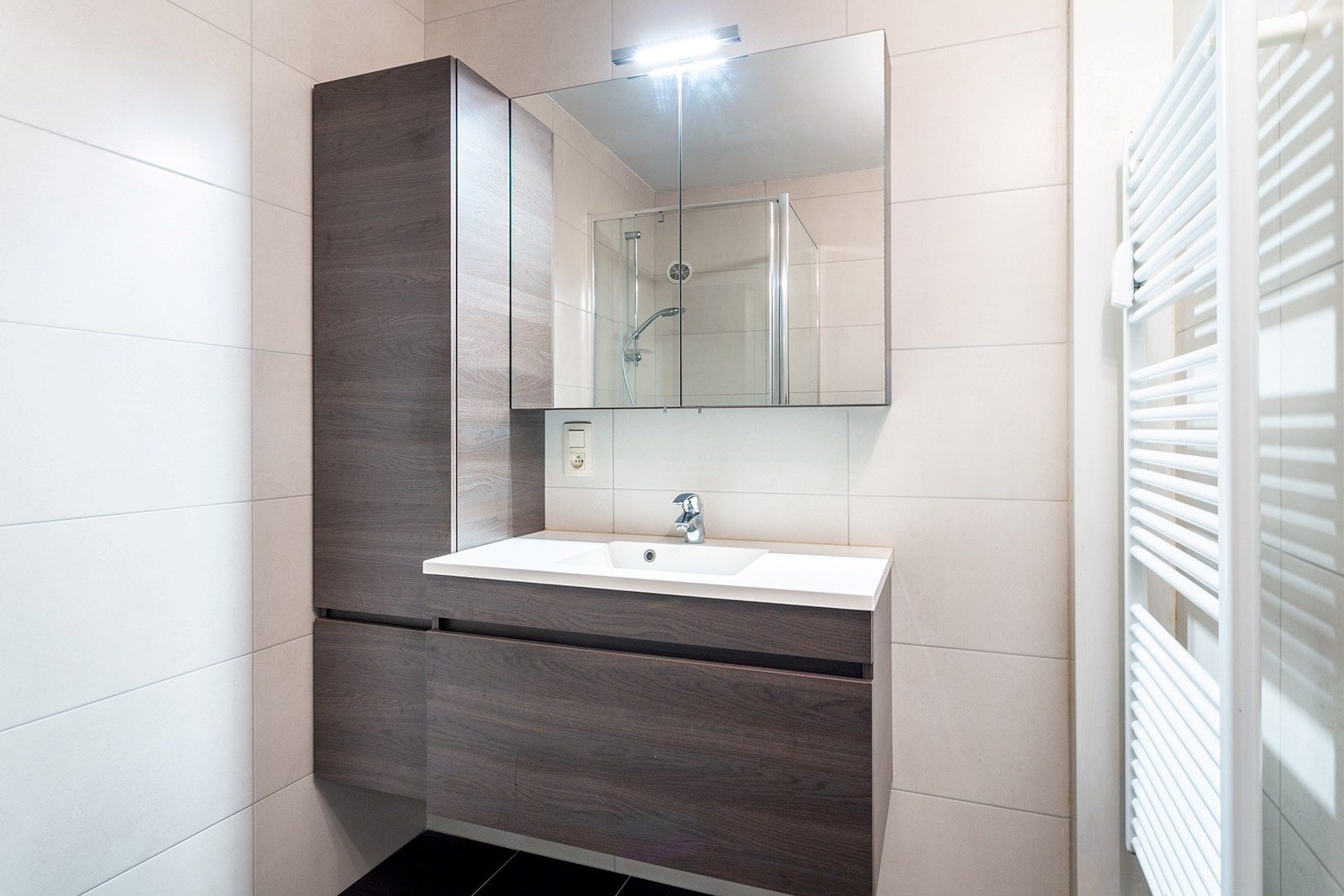 Ruim appartement met veel lichtinval foto 21