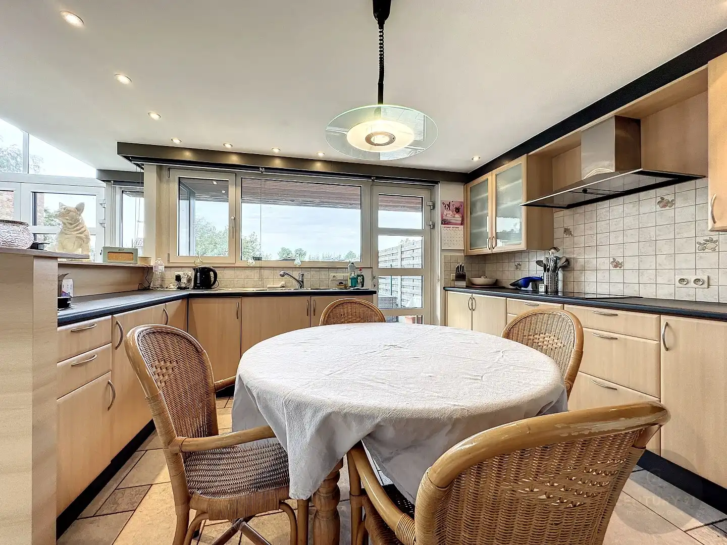 RUIME en LICHTRIJKE woning!! foto 4