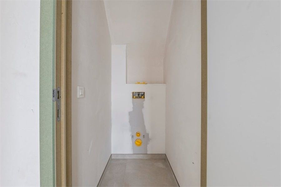 KNAP NIEUWBOUWAPPARTEMENT MET 3 SLKS IN HET CENTRUM VAN BORGLOON (MOGELIJKHEID AANKOOP 6% BTW) foto 26