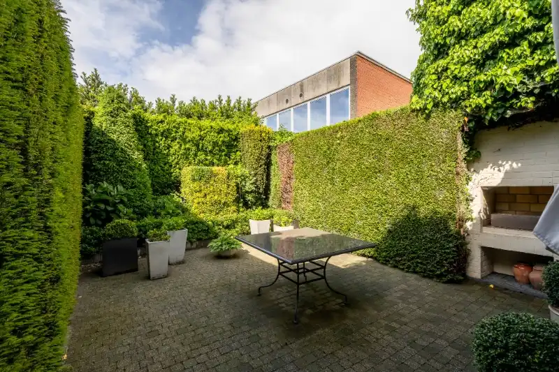 Centraal gelegen ruime woning met 4 slaapkamers. foto 22