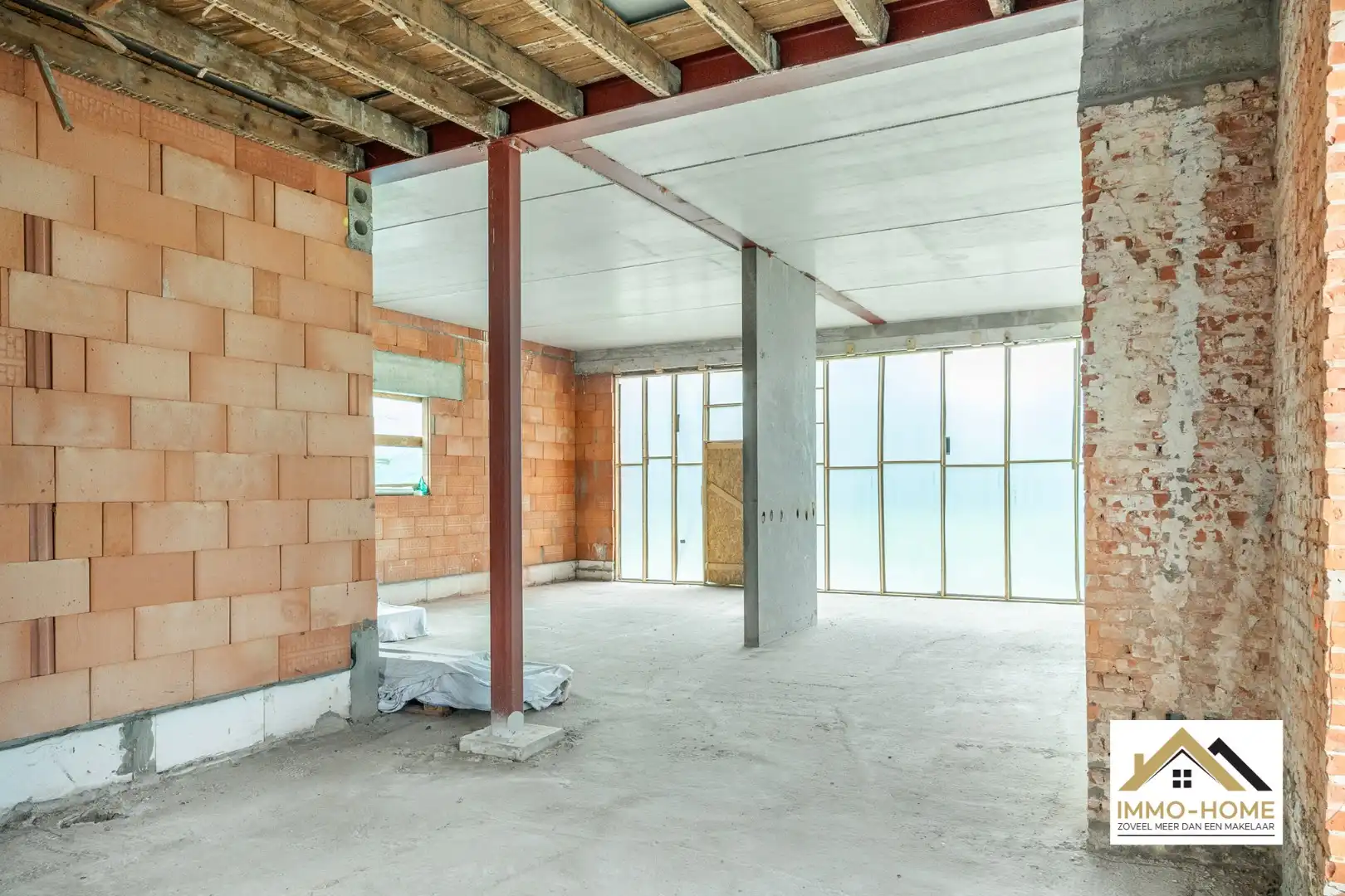 Casco woning met enorm volume! foto 9
