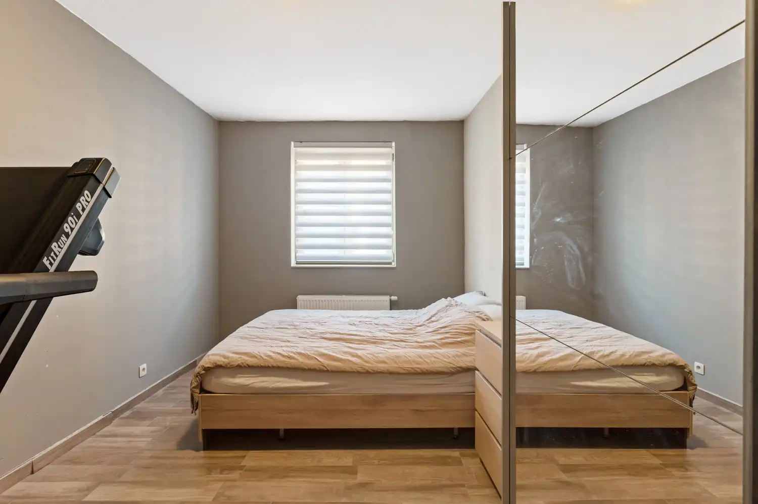 Instapklaar gelijkvloersappartement met 2 slaapkamers! foto 7