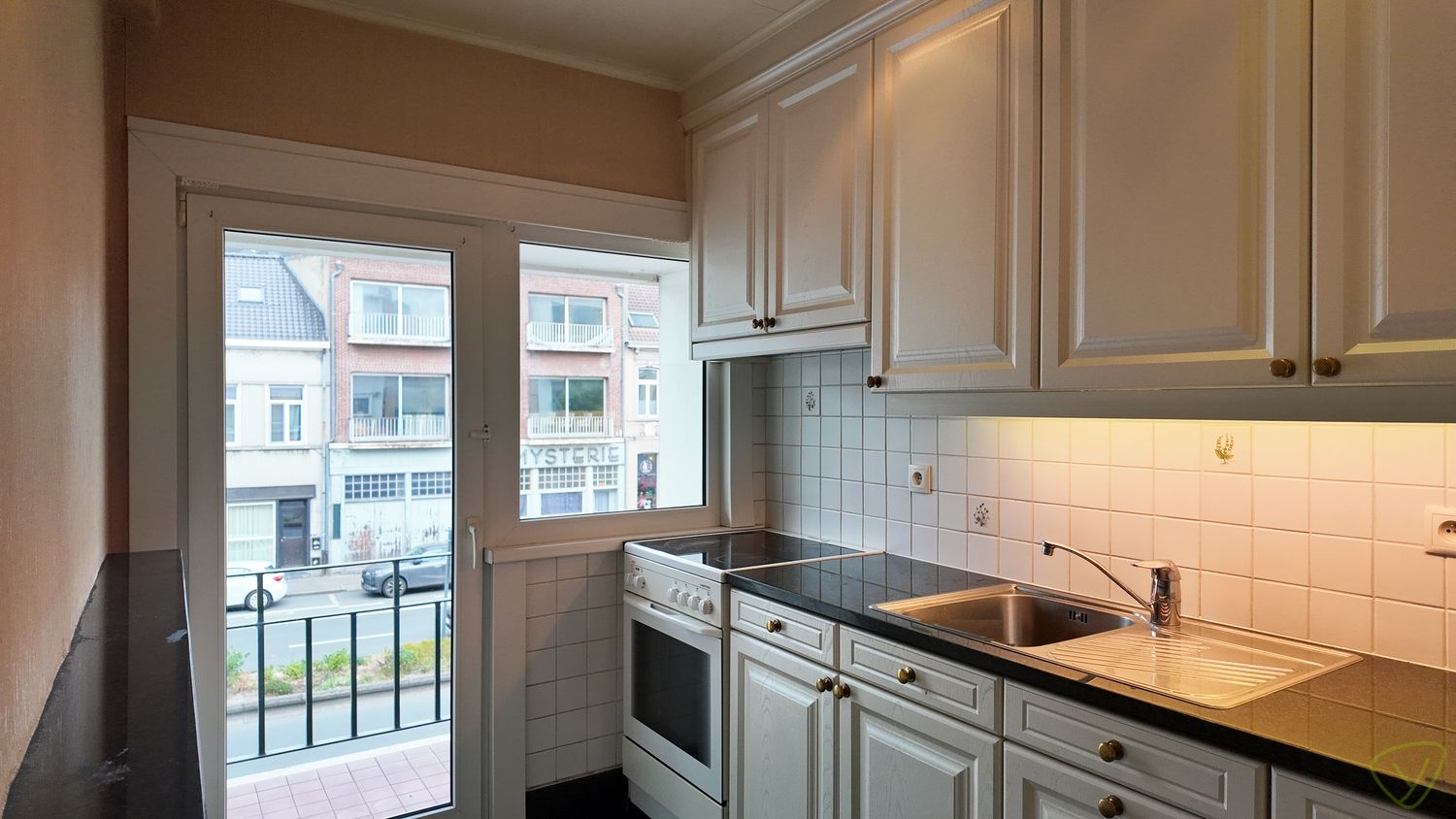 Verzorgd appartement te huur op wandelafstand van het centrum foto 6