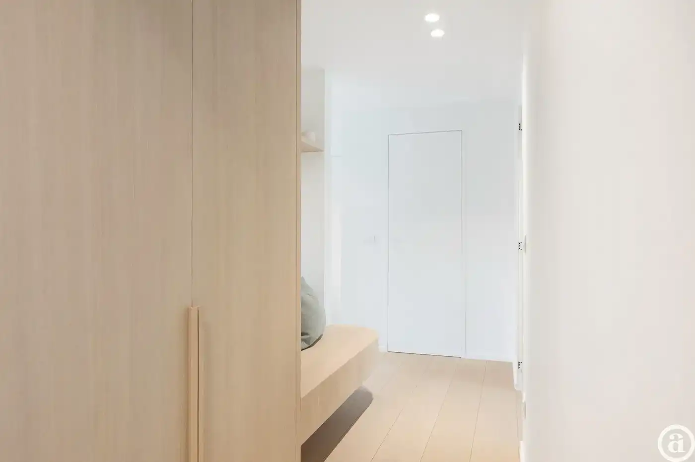 Prachtig gerenoveerd appartement te Zoute Gardens.  foto 22