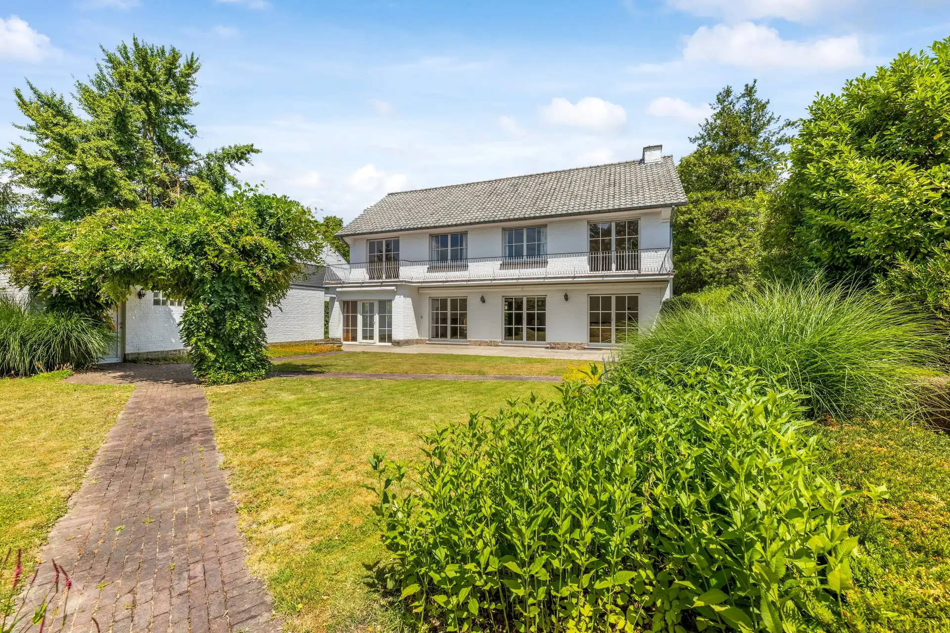 Tijdloze villa – K. Leopold III-laan foto 2