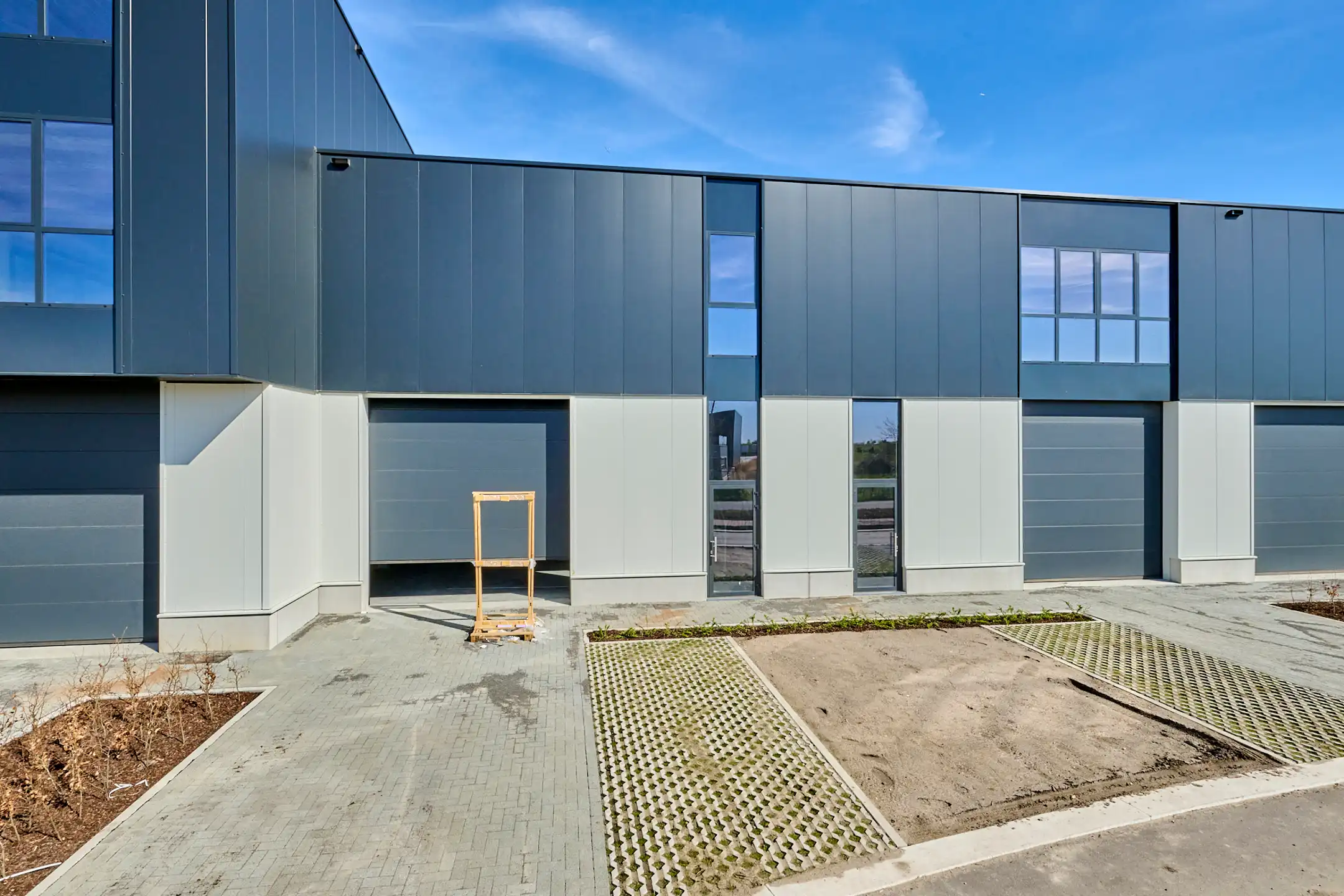 KMO-unit 9 | Kompellaan foto {{pictureIndex}}