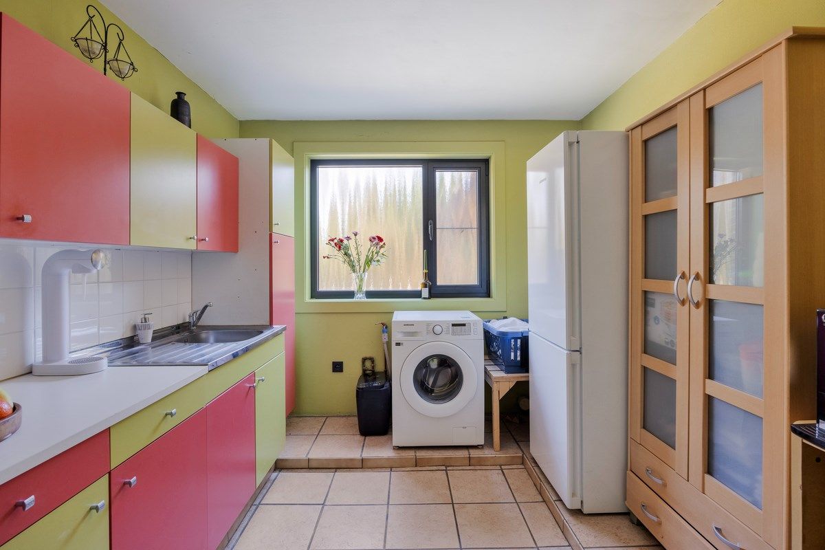 Goed onderhouden ruim ingedeelde woning op 11.725 m². foto 17