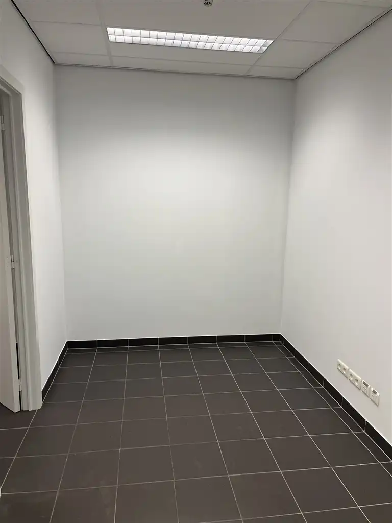 Kantoorgebouw foto 11