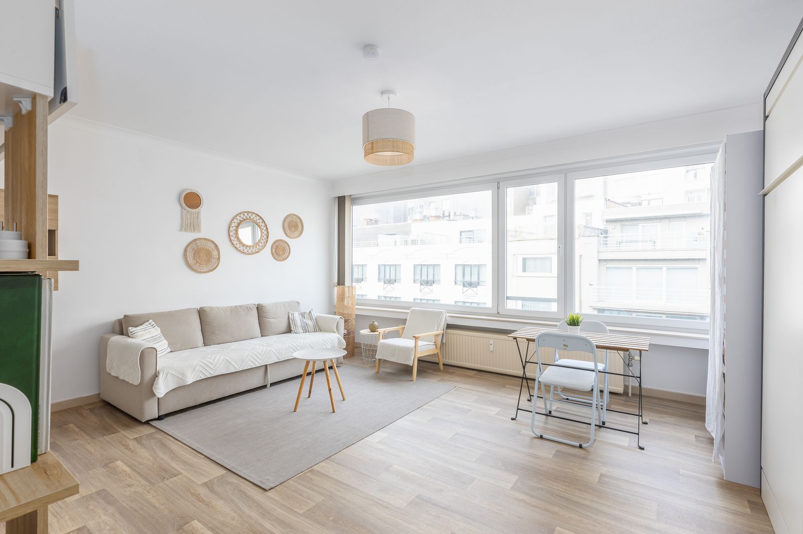 TOPAANBOD! Gerenoveerde studio op fantastische ligging met zeezicht foto 3