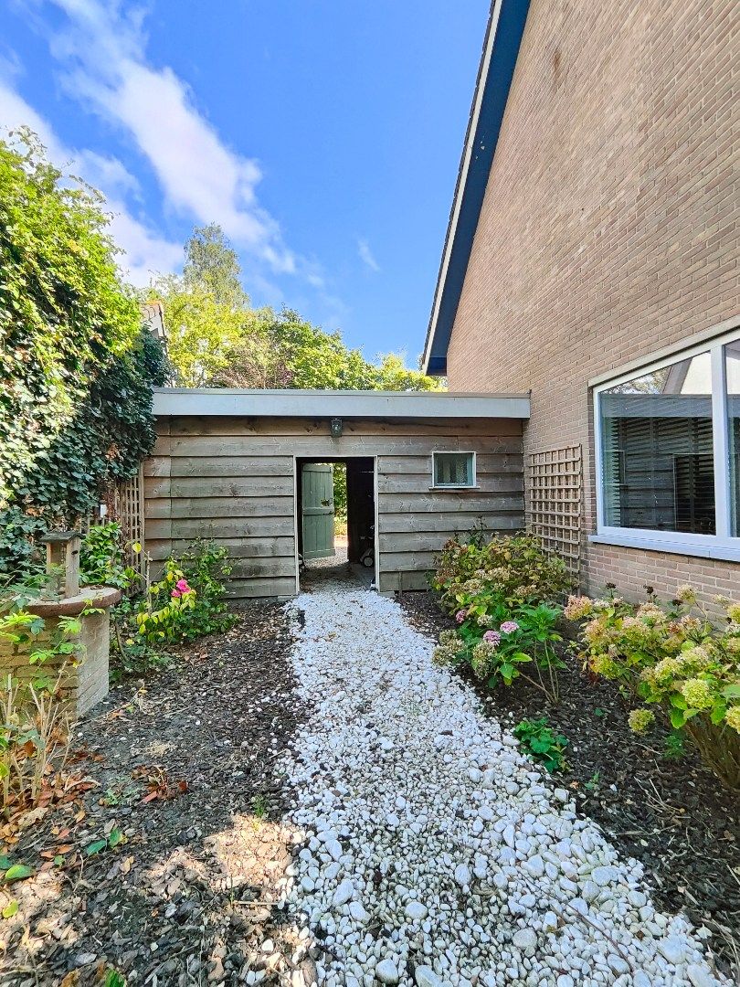 Stijlvol gerenoveerde vrijstaande villa met panoramisch uitzicht op de polders – gelegen op ca. 1.280 m² in het charmante Aardenburg! foto 32