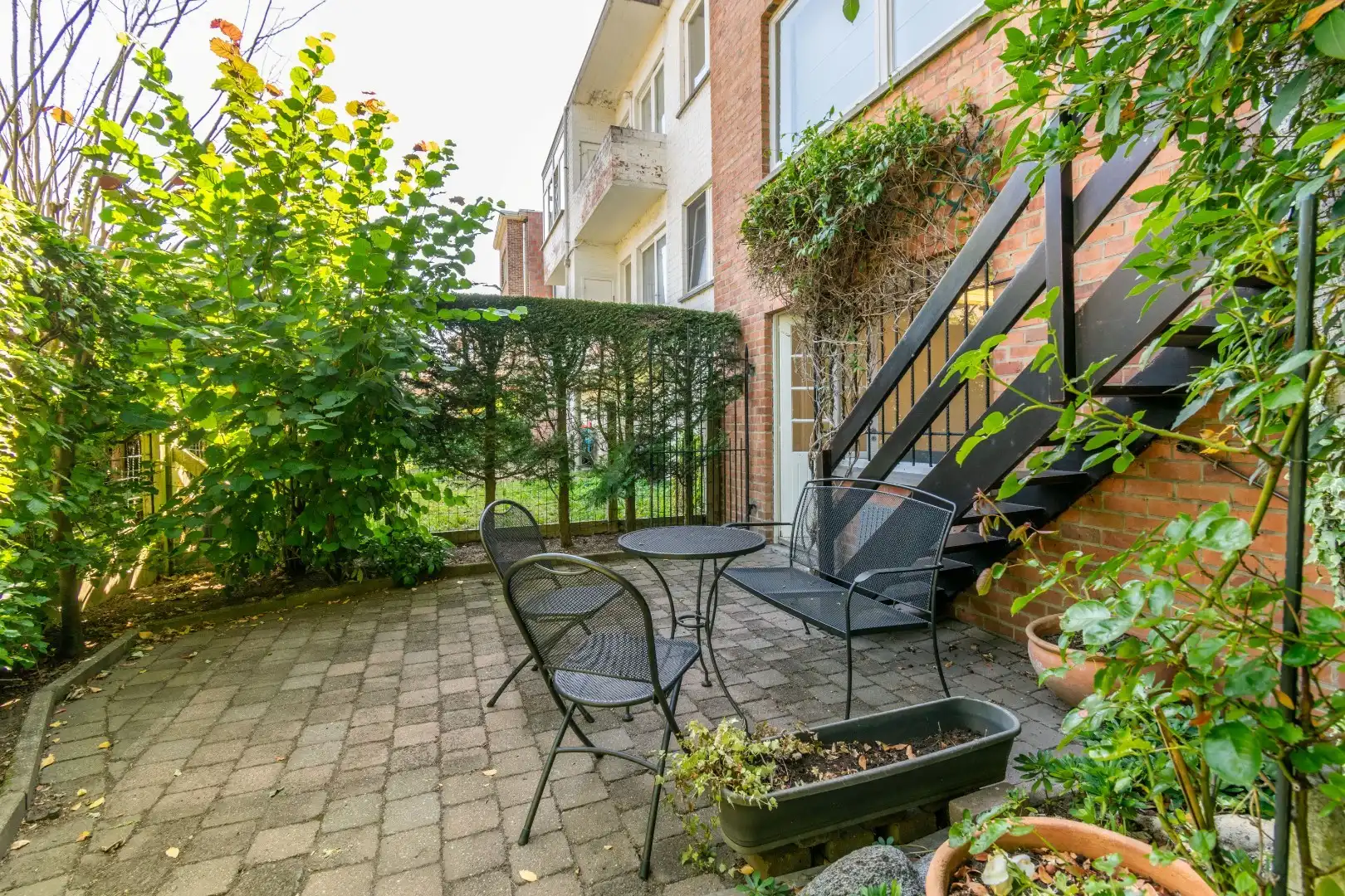 RUIME, INSTAPKLARE DRIEGEVEL BEL-ETAGE WONING ! foto 15