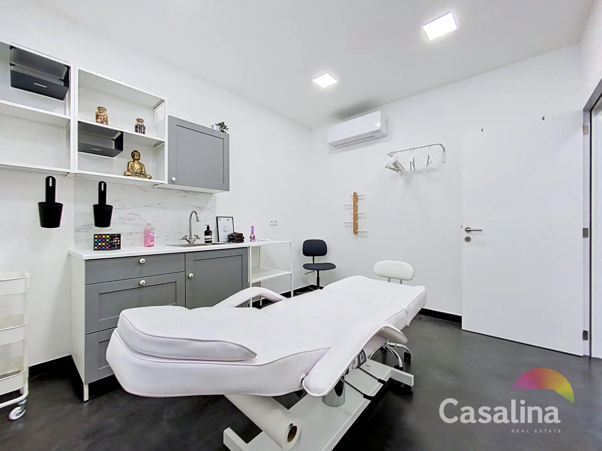Casalina Real Estate - Verhuurd foto 2