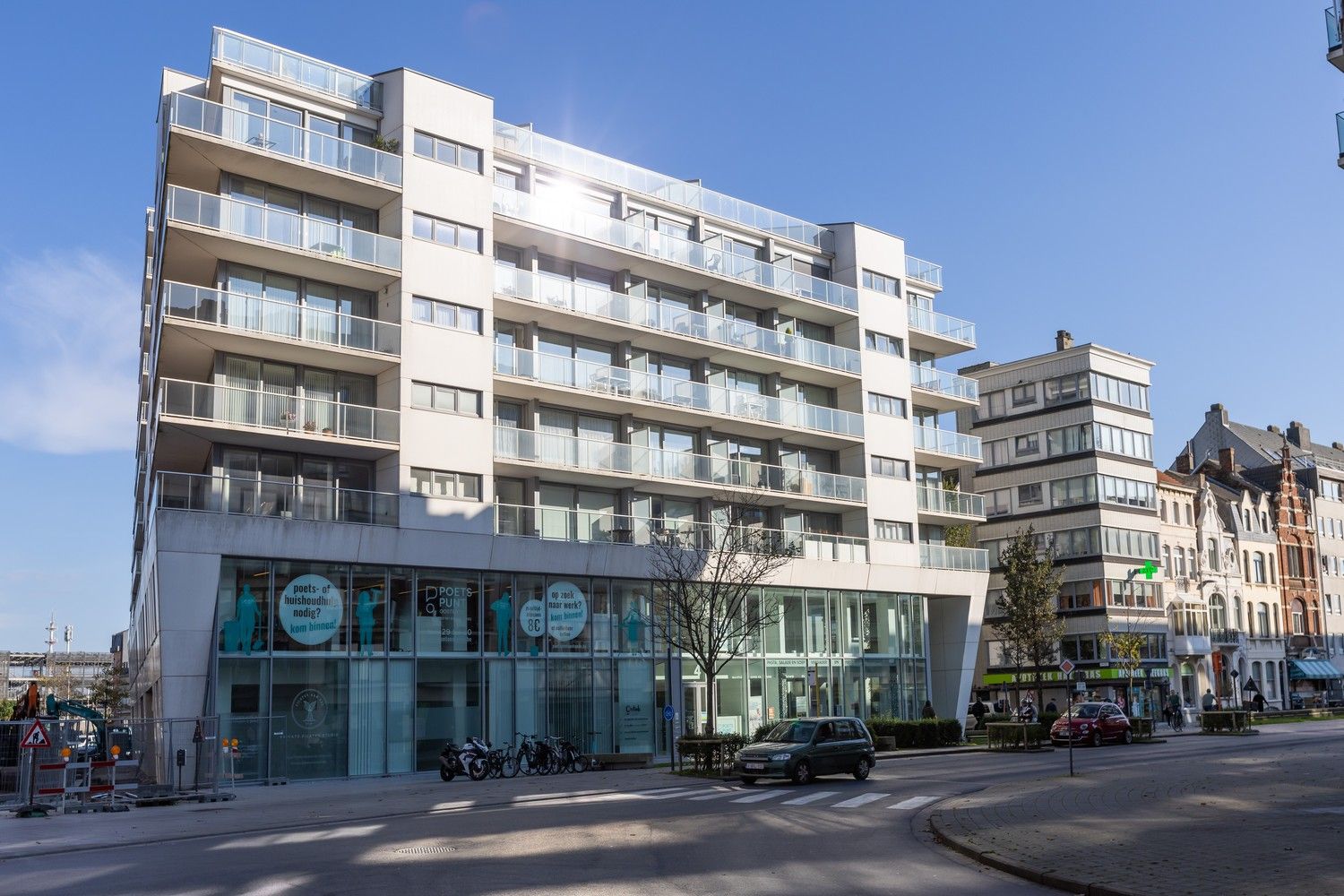 RESIDENTIE ICON foto {{pictureIndex}}